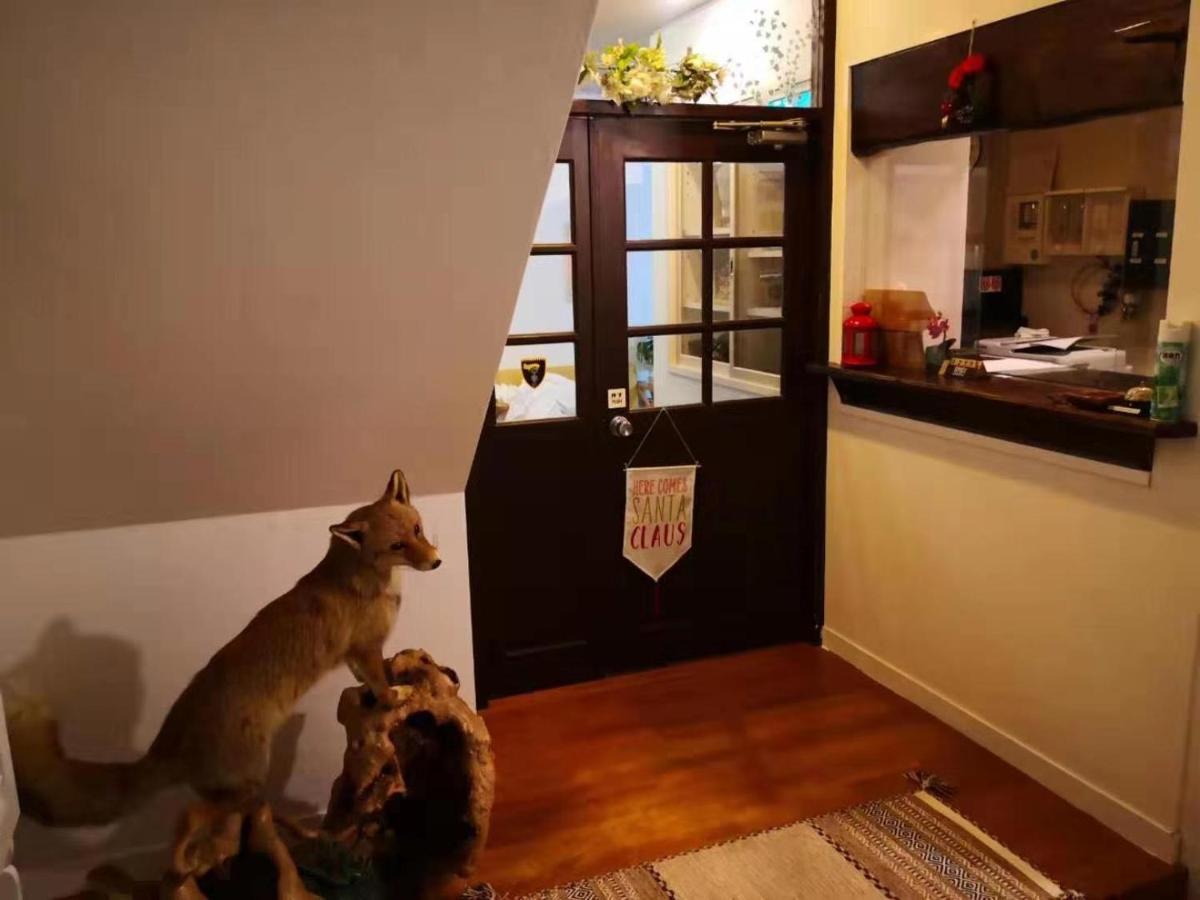 Hakuba Snow Fox Bed & Breakfast Exterior photo